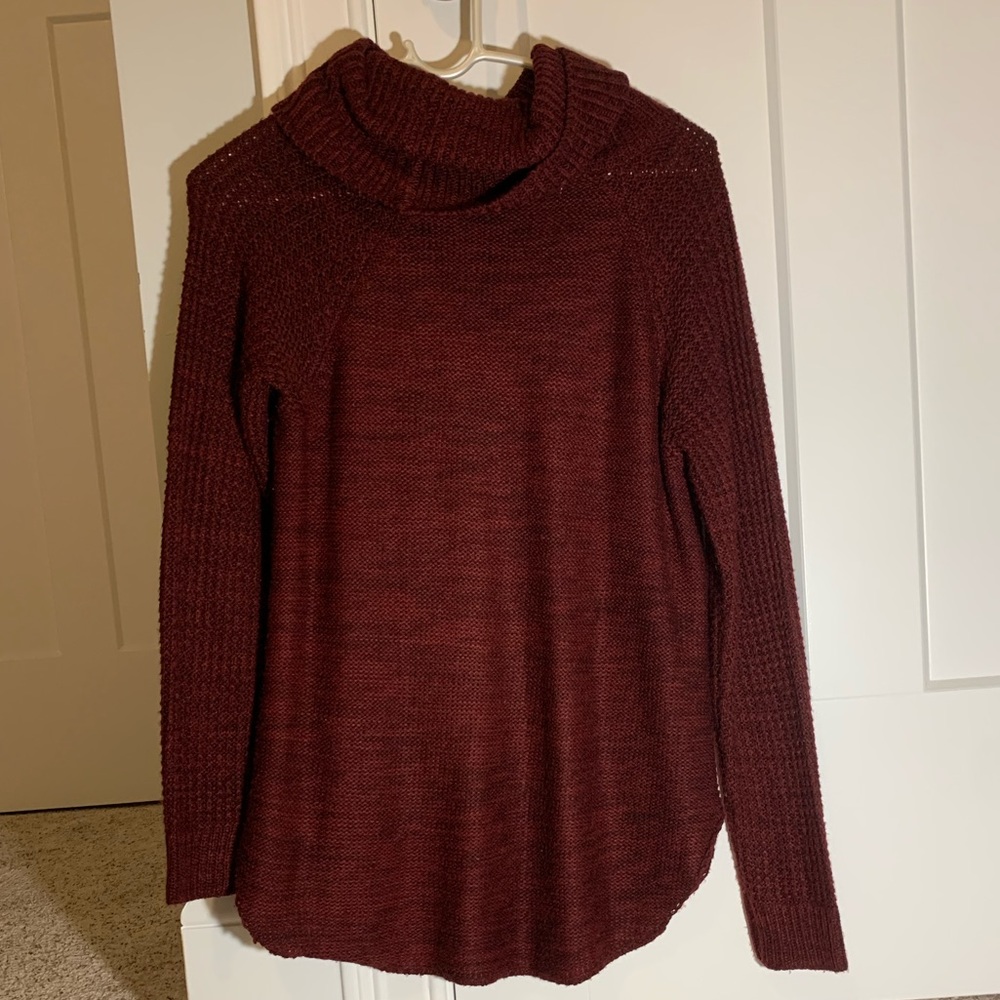 Maroon Sweater❤️